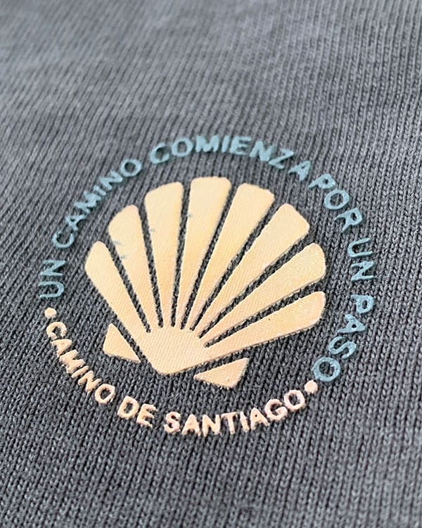 Camiseta hombre Camino de Santiago Huellas - Imagen 4